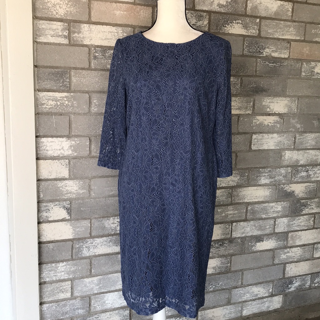 Chico’s Long Sleeve Lace Dress Size 2 Nwt